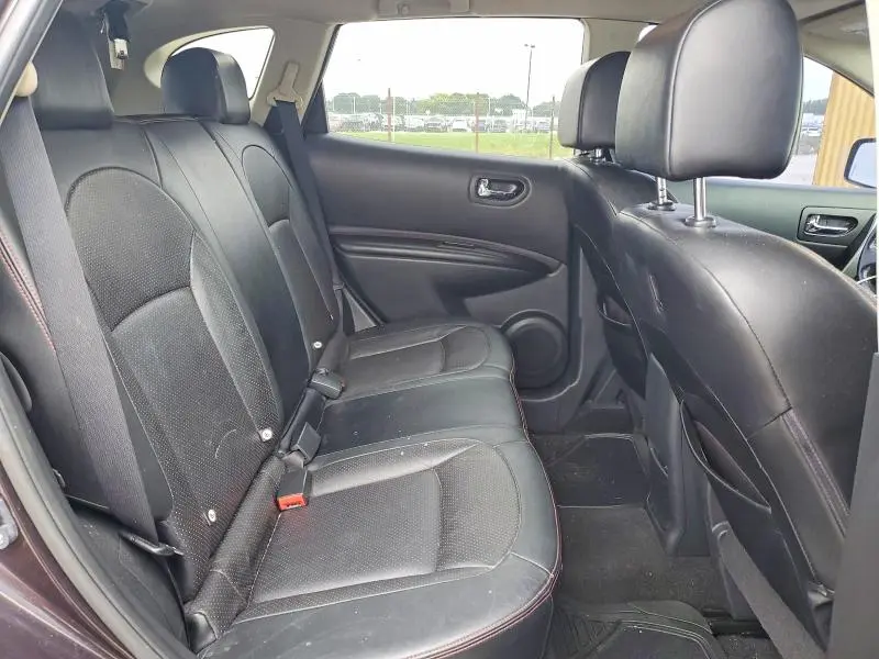 2012 NISSAN ROGUE S  