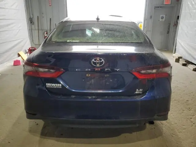 2022 TOYOTA CAMRY LE  