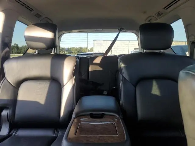 2015 INFINITI QX80   