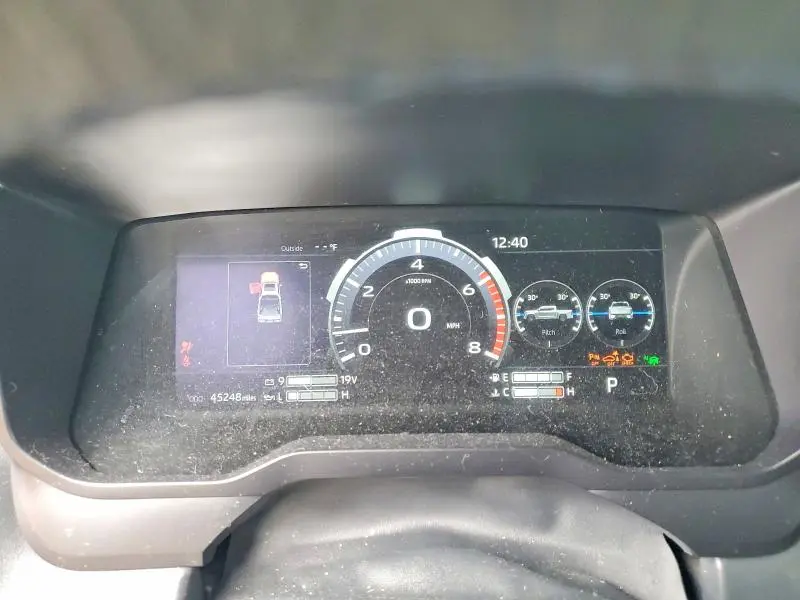 2022 TOYOTA TUNDRA PLATINUM  