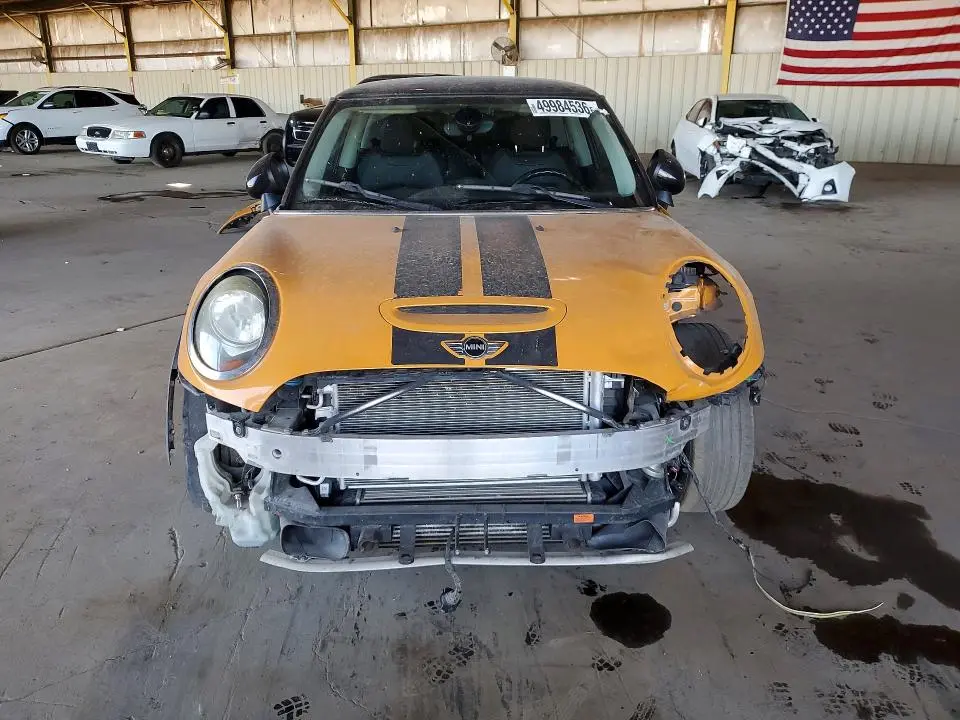 2015 MINI COOPER S  