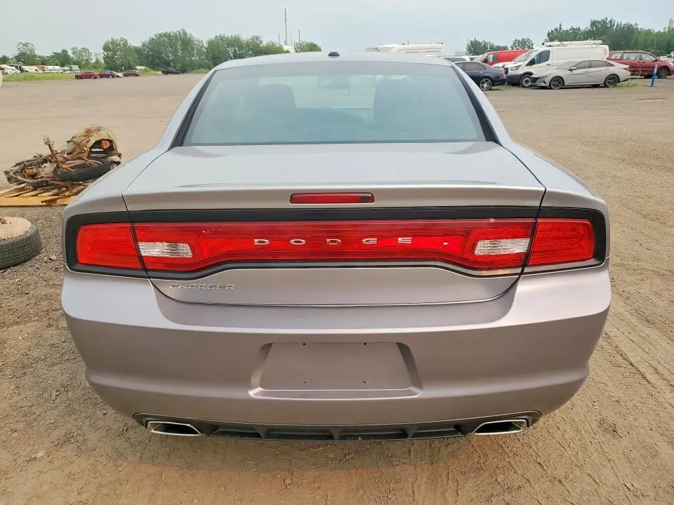 2013 DODGE CHARGER SXT  
