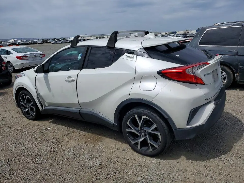 2018 TOYOTA C-HR XLE PREMIUM  