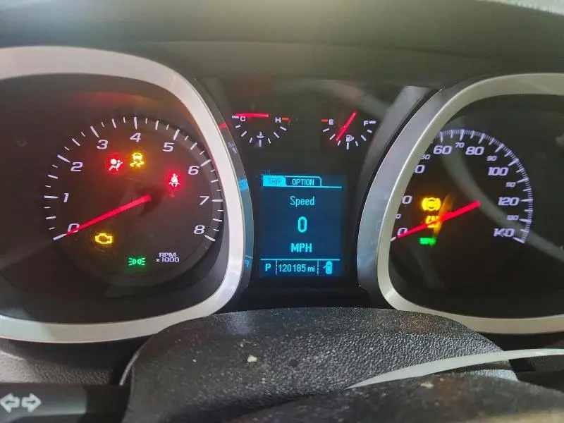 2015 CHEVROLET EQUINOX LT  