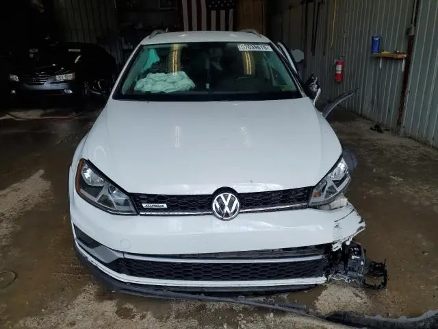 2017 VOLKSWAGEN GOLF ALLTRACK S  