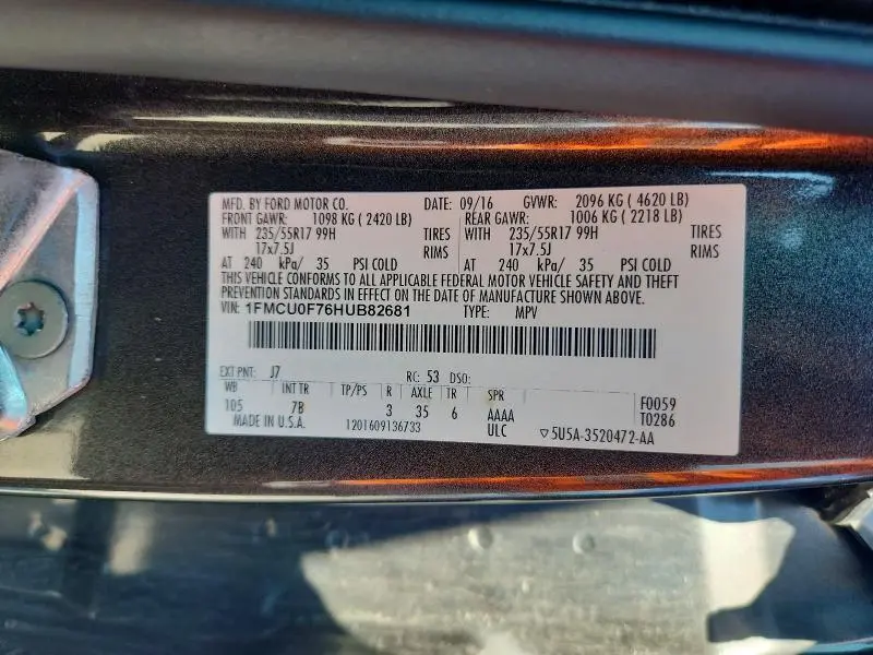 2017 FORD ESCAPE S  