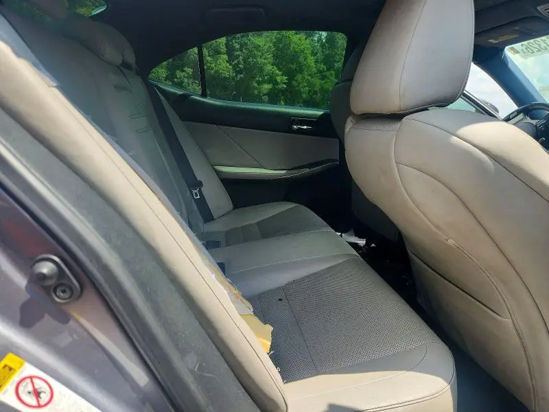 2016 LEXUS IS 200T  