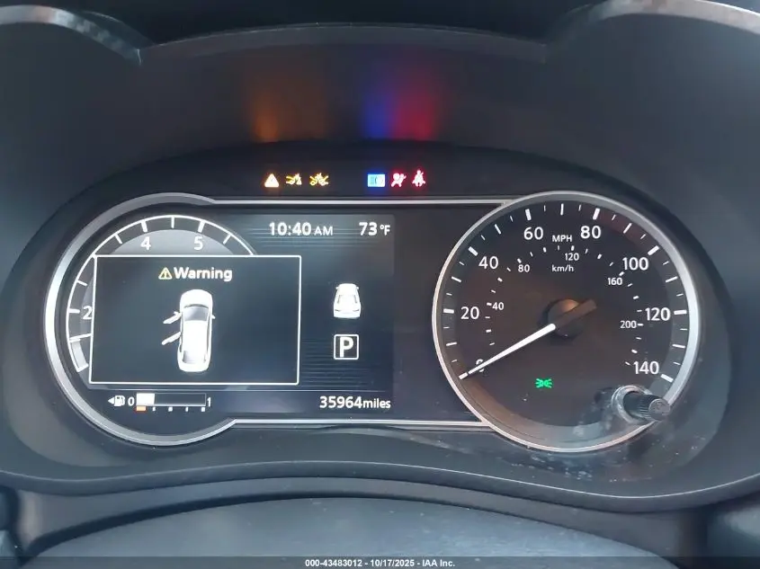 2021 NISSAN VERSA SR XTRONIC CVT