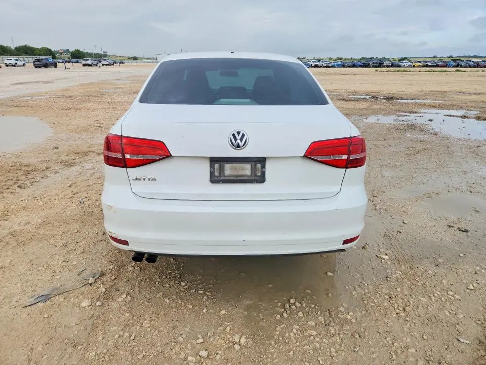 2015 VOLKSWAGEN JETTA BASE  