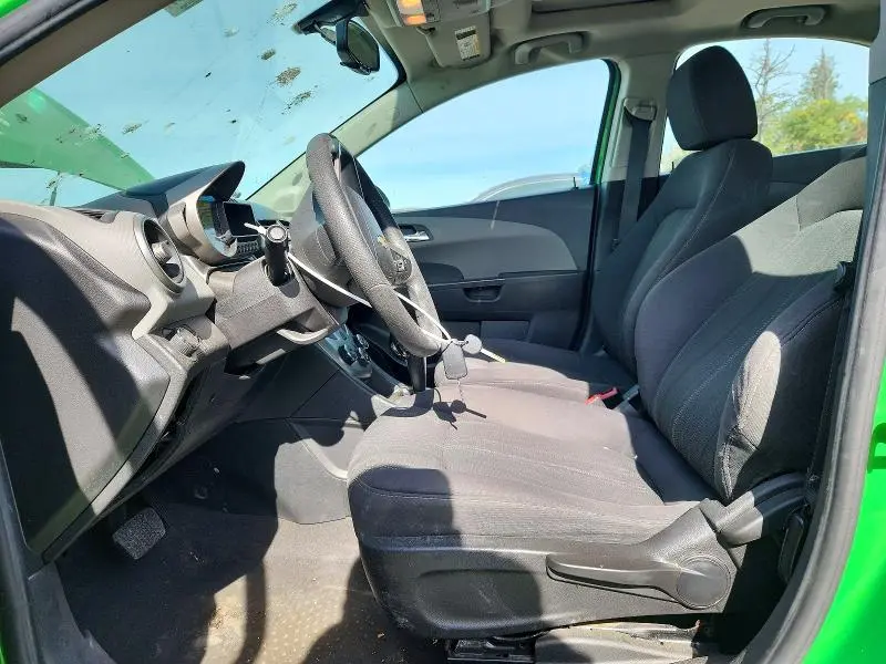 2015 CHEVROLET SONIC LT  