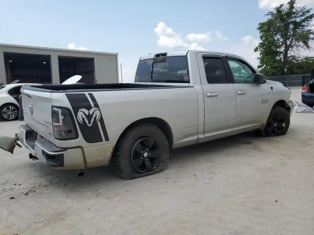 2015 RAM 1500 SLT