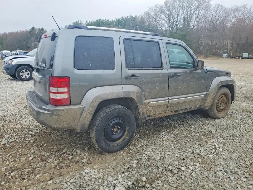 2012 JEEP LIBERTY JET  