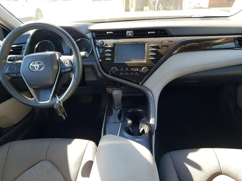 2019 TOYOTA CAMRY LE  