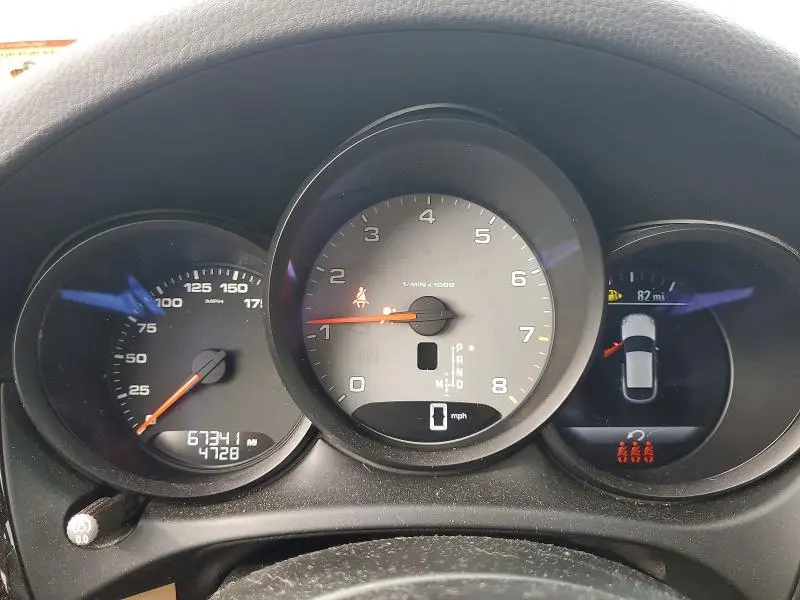 2021 PORSCHE MACAN S  
