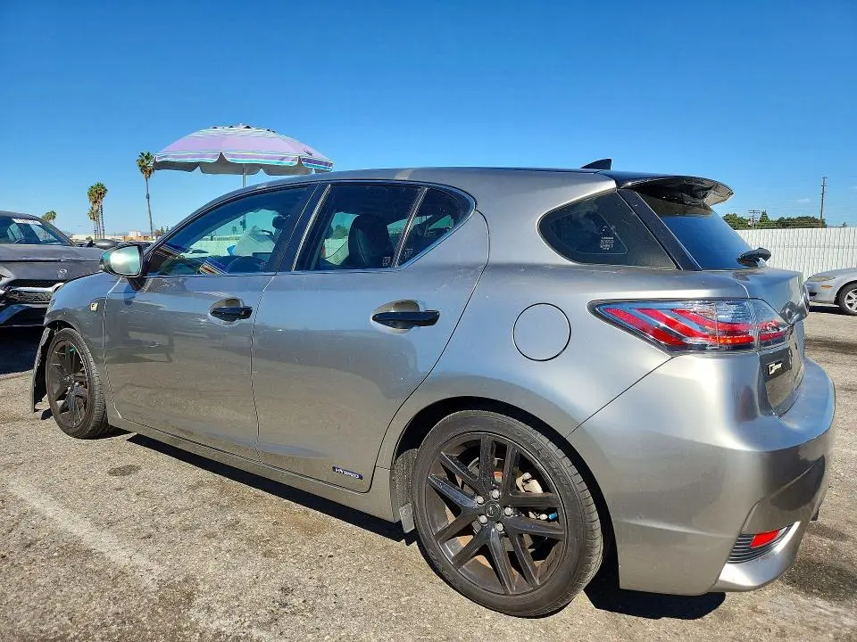 2017 LEXUS CT 200  