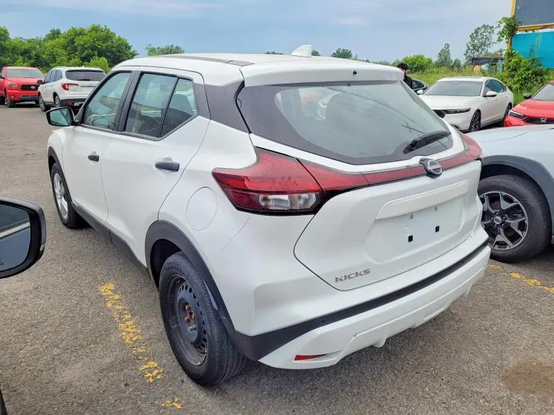 2023 NISSAN KICKS S  