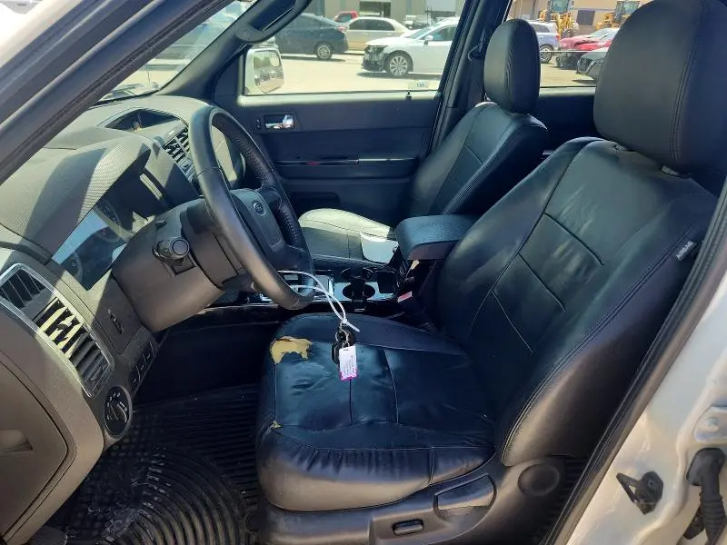 2011 FORD ESCAPE LIMITED  