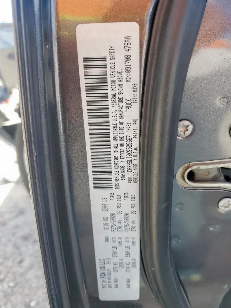 2019 RAM 1500 CLASSIC SLT  