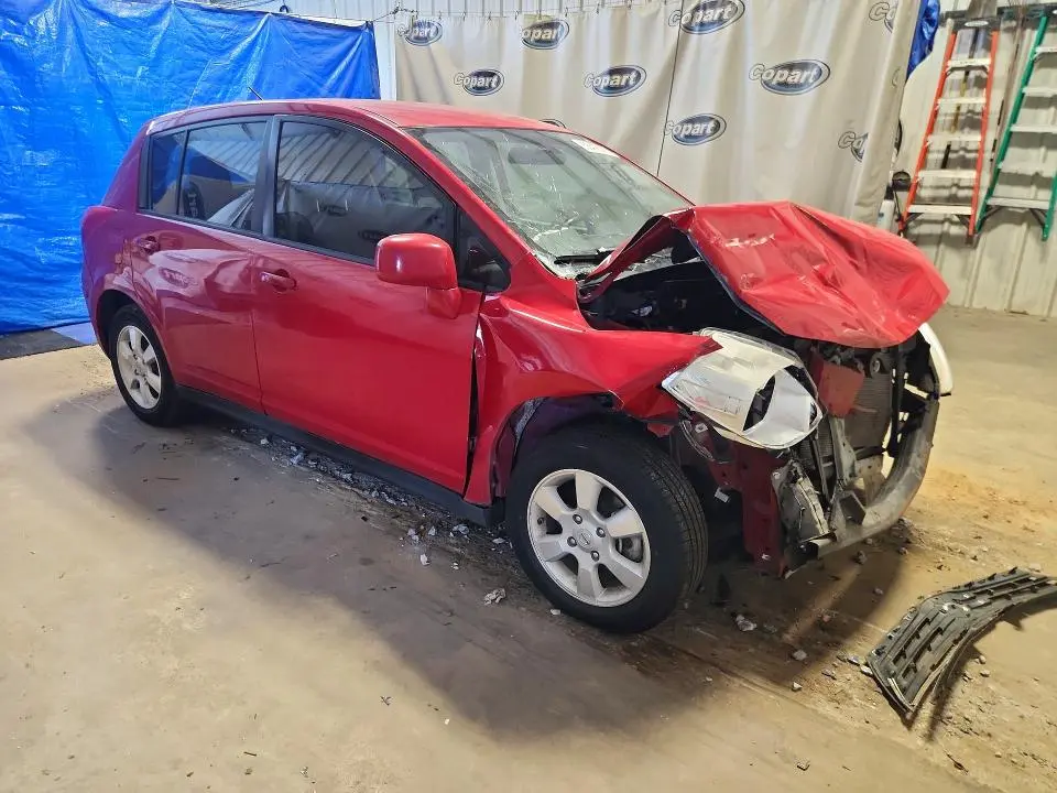 2012 NISSAN VERSA 1.8 S  