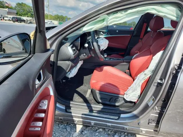 2025 GENESIS G70 BASE  