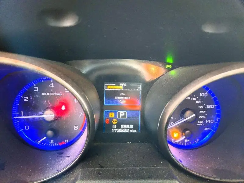 2015 SUBARU OUTBACK 2.5I PREMIUM  