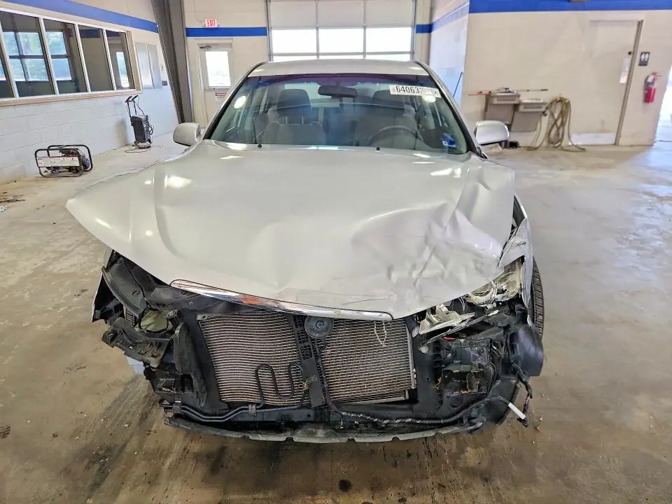 2010 HYUNDAI SONATA GLS  