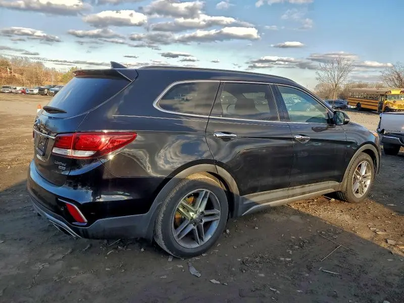 2017 HYUNDAI SANTA FE SE ULTIMATE  