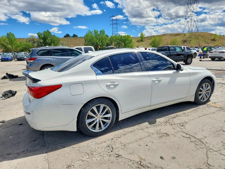2017 INFINITI Q50 3.0T PREMIUM  