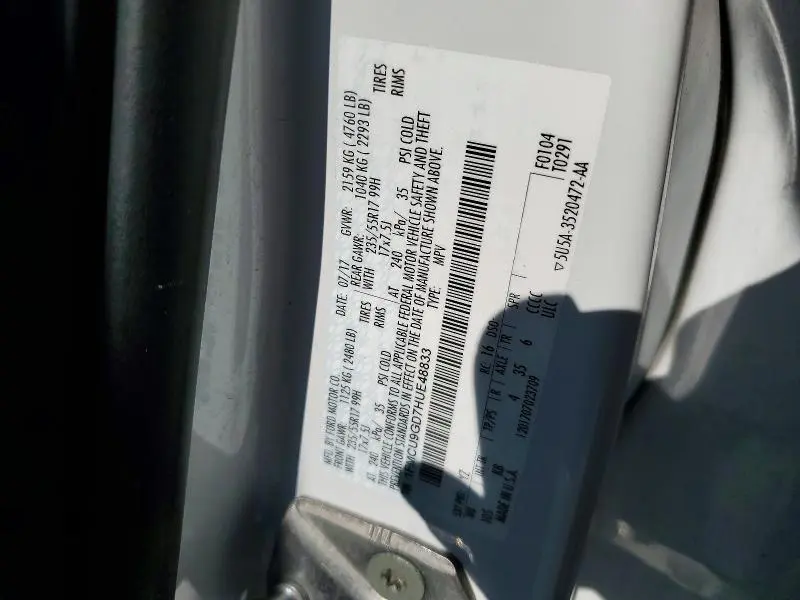 2017 FORD ESCAPE SE  