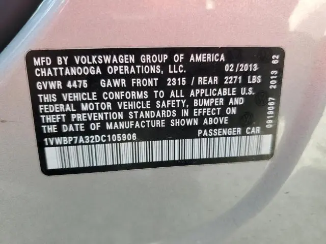 2013 VOLKSWAGEN PASSAT SE  