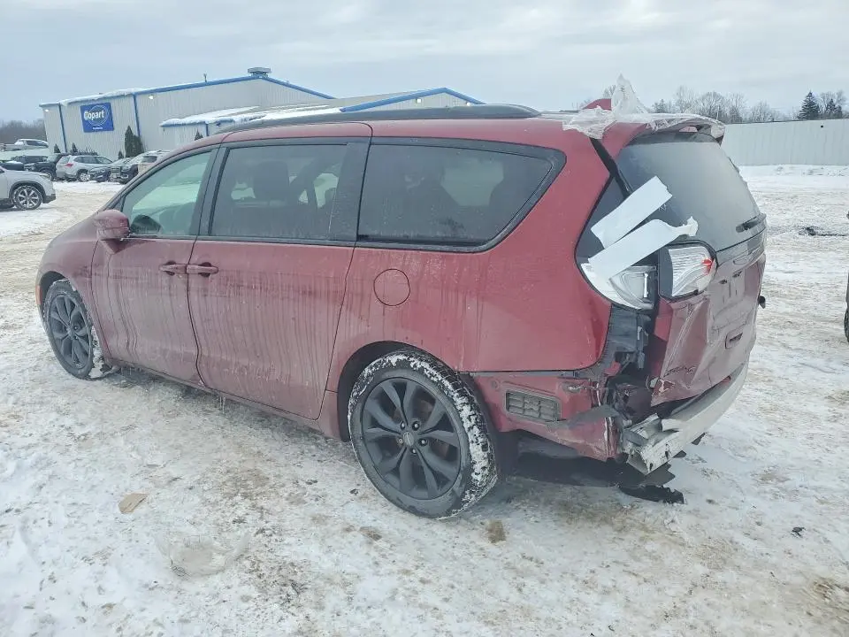 2020 CHRYSLER PACIFICA TOURING L  
