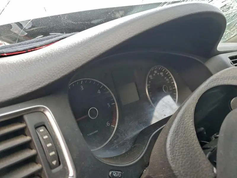 2013 VOLKSWAGEN JETTA TDI  