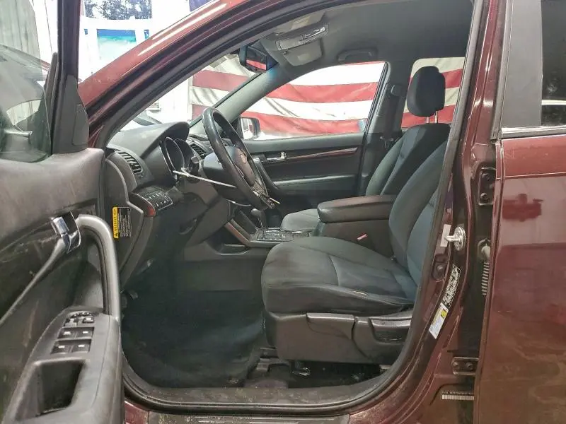 2012 KIA SORENTO BASE  