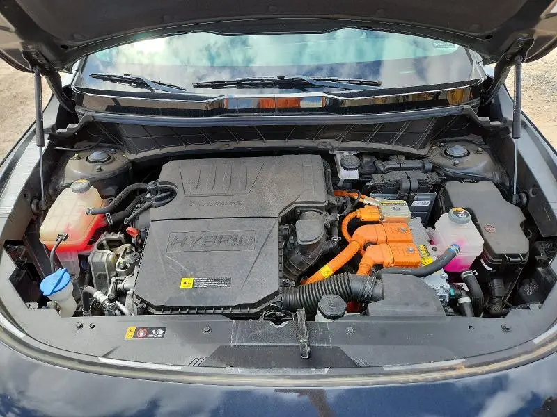 2023 KIA NIRO EX  
