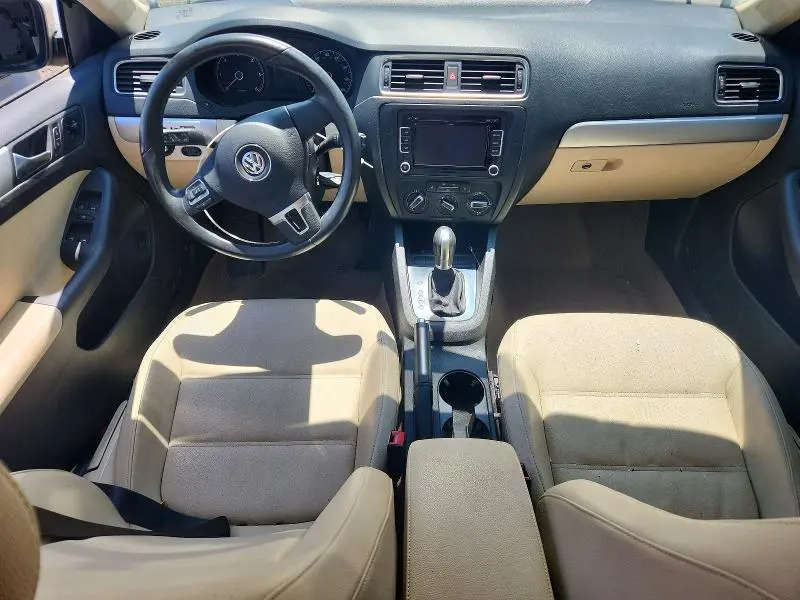 2011 VOLKSWAGEN JETTA TDI  