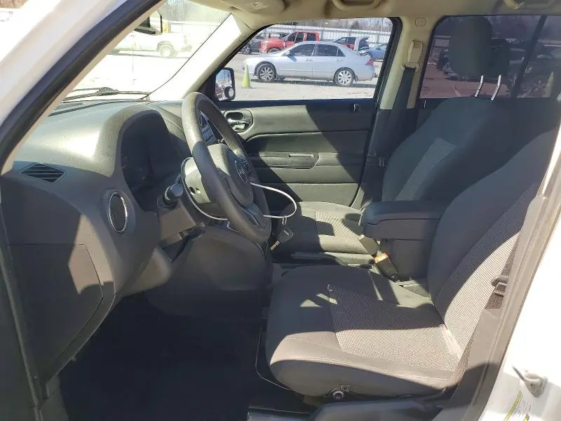 2012 JEEP PATRIOT SPORT  