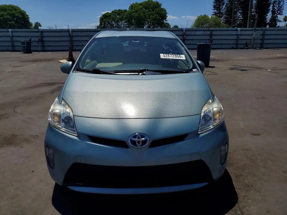 2013 TOYOTA PRIUS THREE  