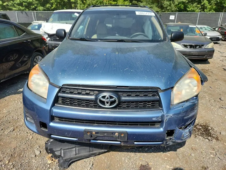 2011 TOYOTA RAV4 BASE  