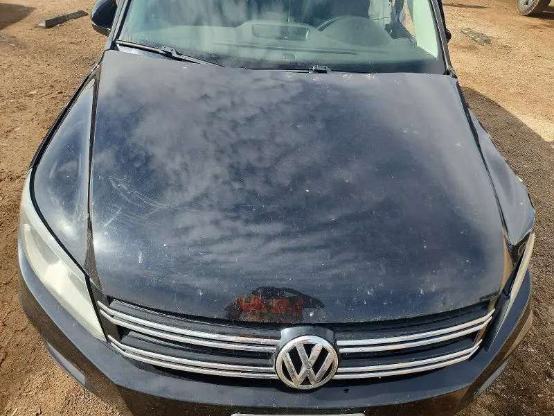 2016 VOLKSWAGEN TIGUAN S  