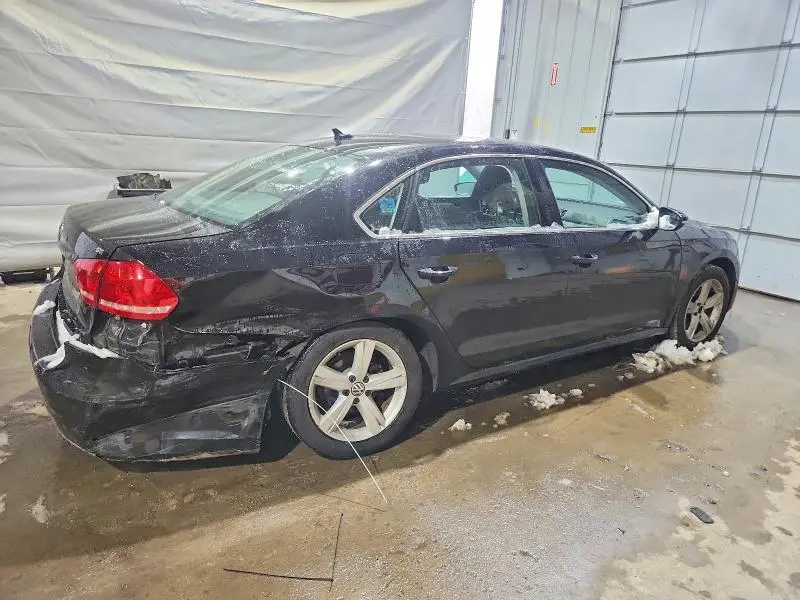 2012 VOLKSWAGEN PASSAT SE  