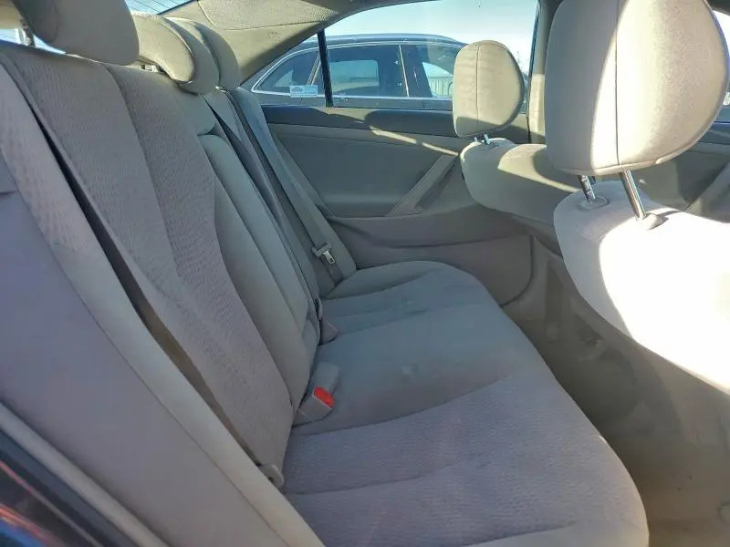 2011 TOYOTA CAMRY BASE  