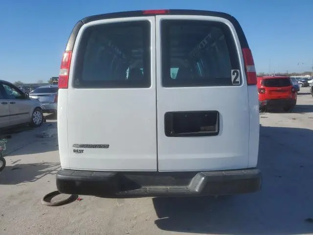 2017 CHEVROLET EXPRESS G2500   