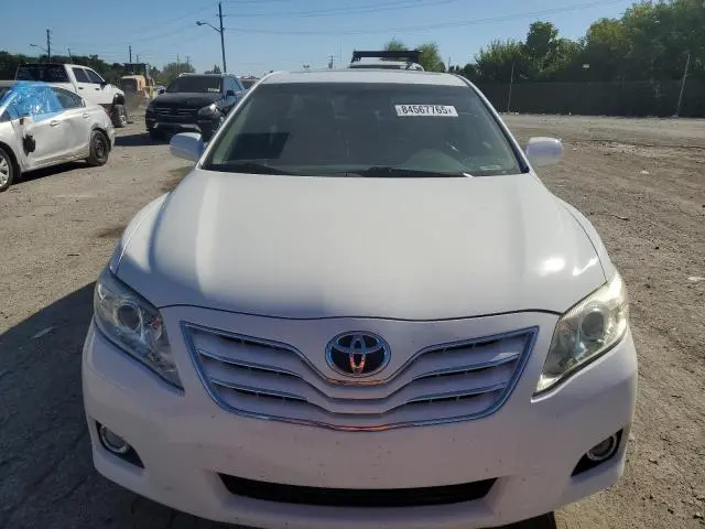 2011 TOYOTA CAMRY BASE  