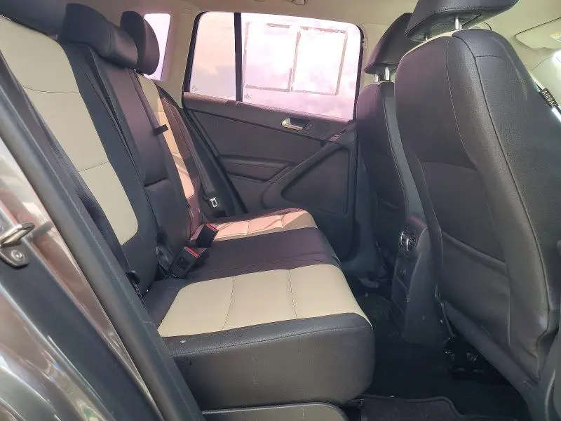 2016 VOLKSWAGEN TIGUAN S  
