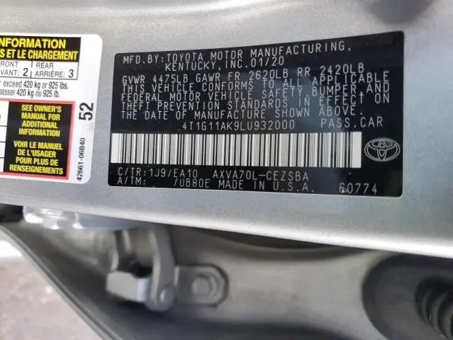 2020 TOYOTA CAMRY SE  