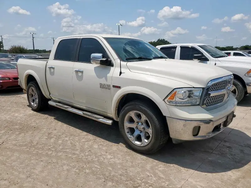 2018 RAM 1500 LARAMIE  