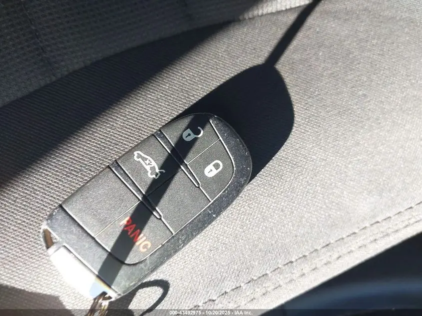 2014 DODGE CHARGER POLICE