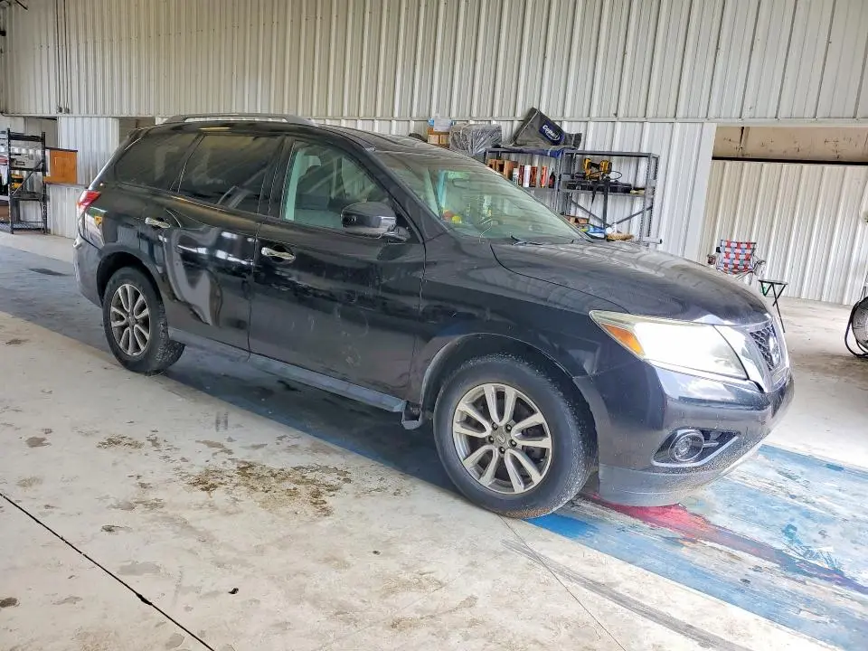 2013 NISSAN PATHFINDER S  