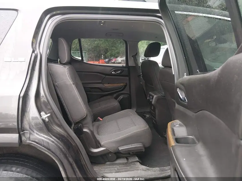 2018 GMC ACADIA SLE-2