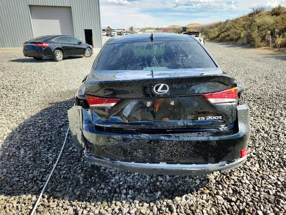 2017 LEXUS IS 200T  